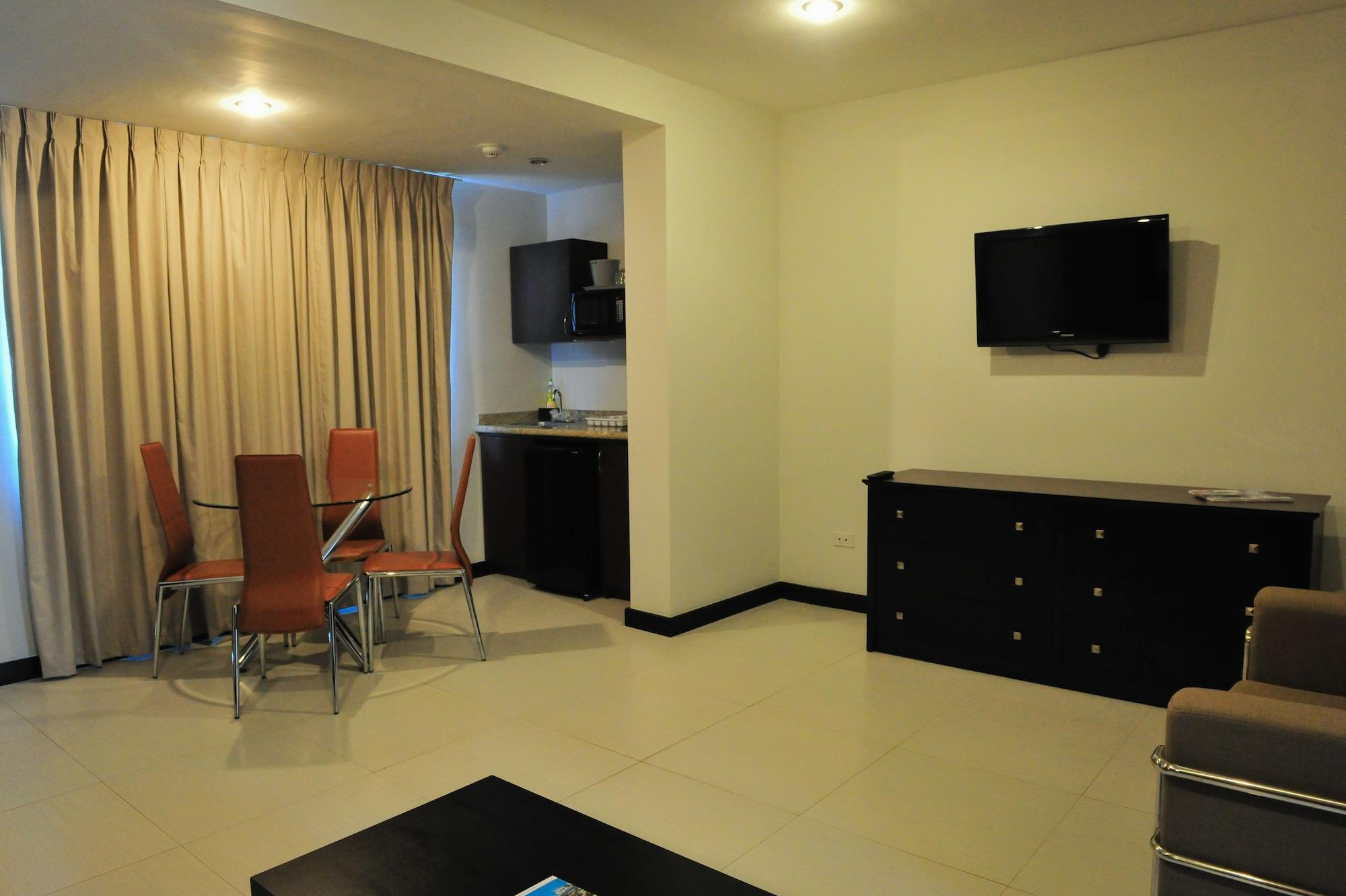 Talk Of The Town Beach Hotel & Beach Club By Gh Hoteles โอรันเยสตัด ภายนอก รูปภาพ