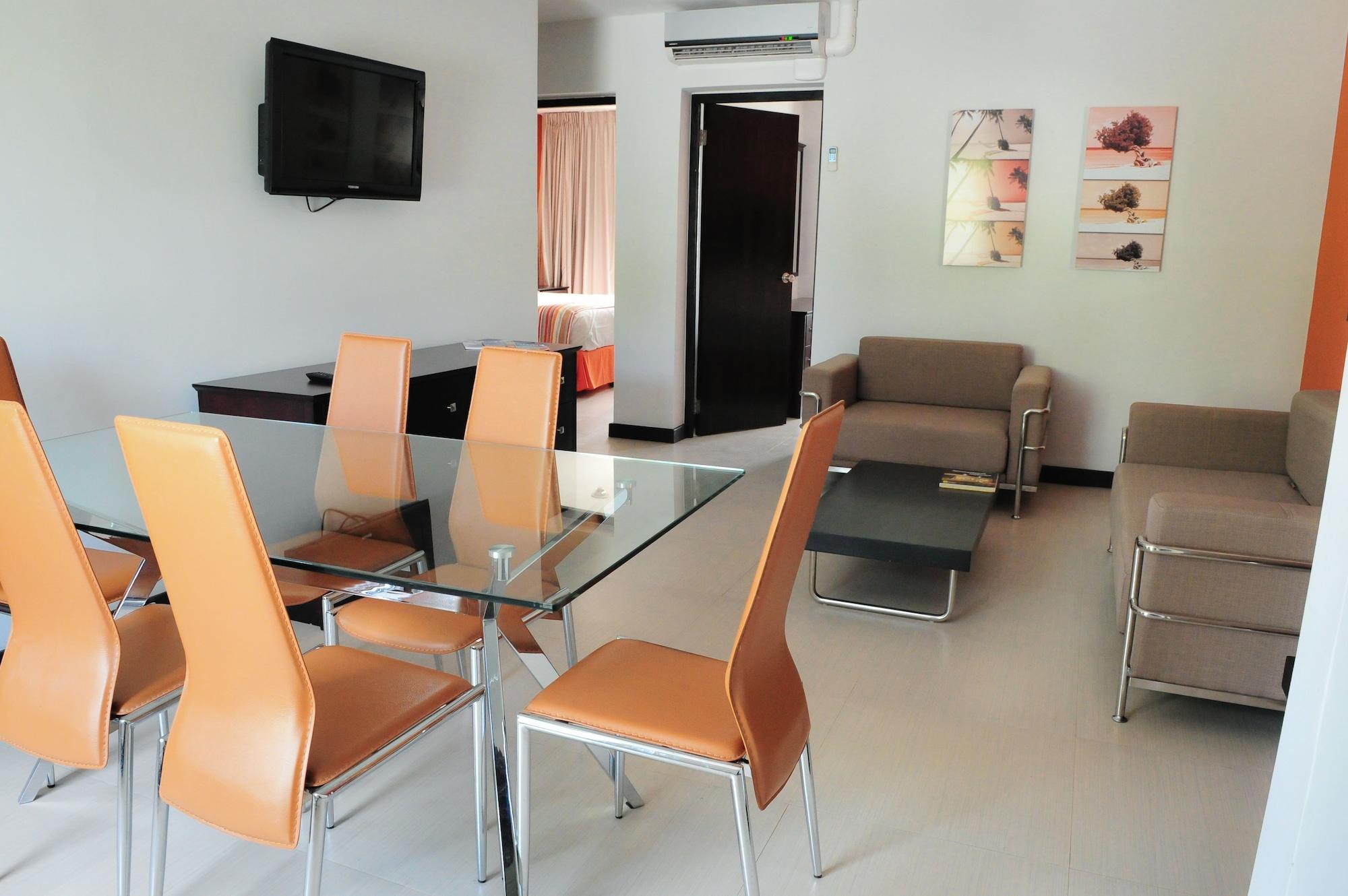 Talk Of The Town Beach Hotel & Beach Club By Gh Hoteles โอรันเยสตัด ภายนอก รูปภาพ