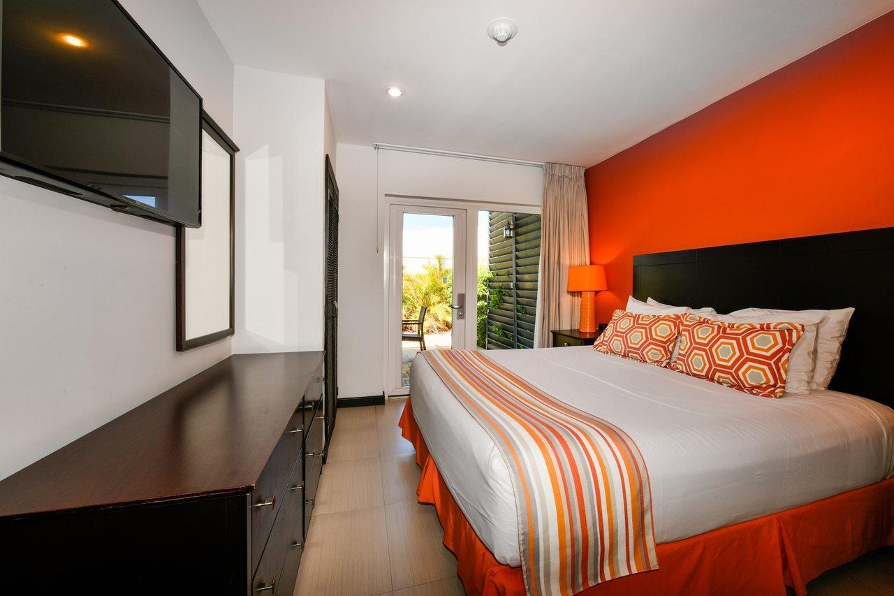 Talk Of The Town Beach Hotel & Beach Club By Gh Hoteles โอรันเยสตัด ภายนอก รูปภาพ